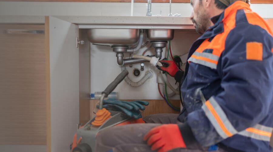 Expert burst pipe repair services in Riverdale, ND